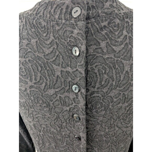 Cut Loose Dress M Black Gray Textured Thick Knit 3/4 Sleeve Button Detail Roses - Picture 8 of 13